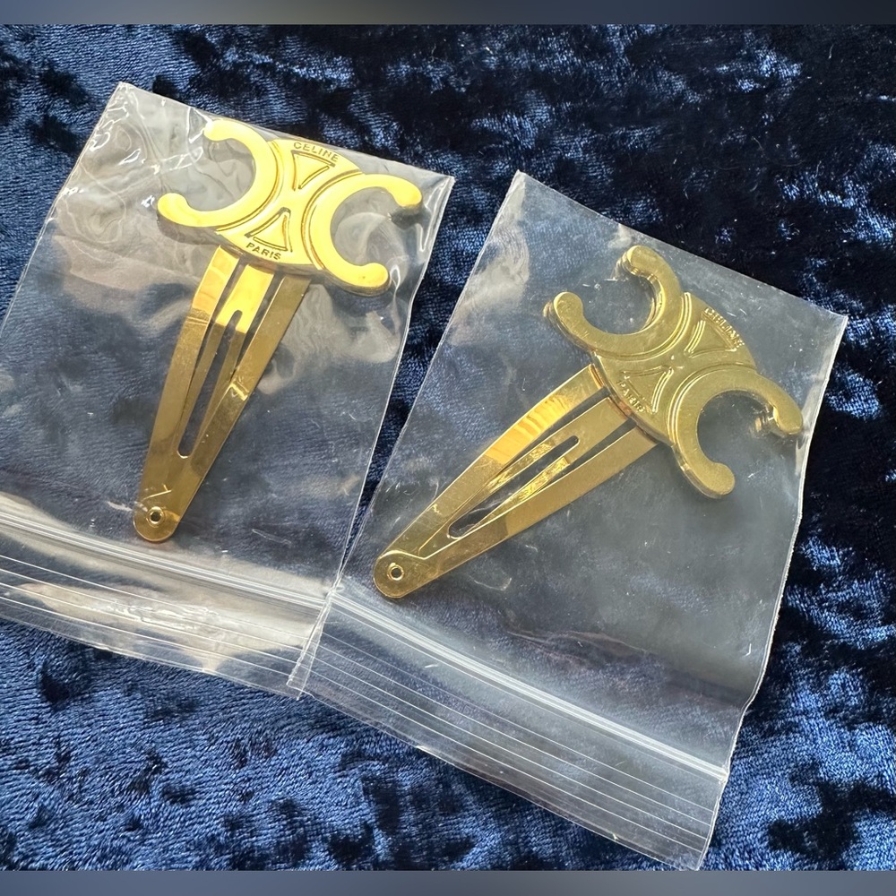 Gold Hair Clips - Picture 2 of 7